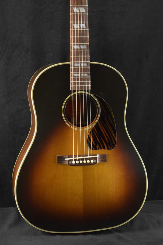 Gibson Custom Shop 1942 Banner Southern Jumbo Vintage Sunburst