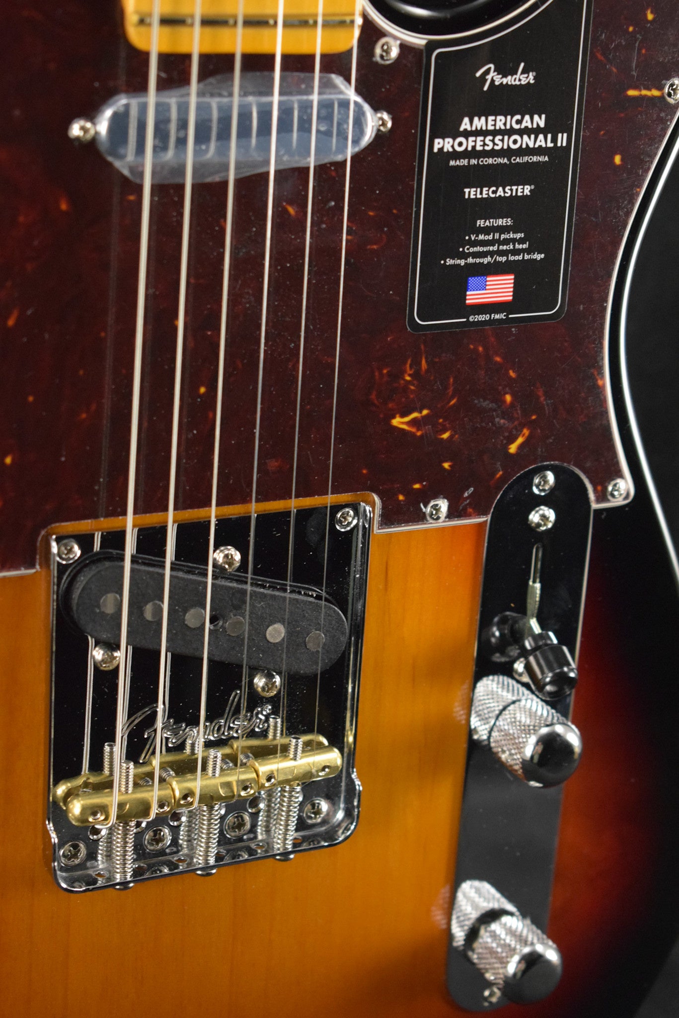 Fender American Professional II Telecaster 3-Color Sunburst Maple Fingerboard