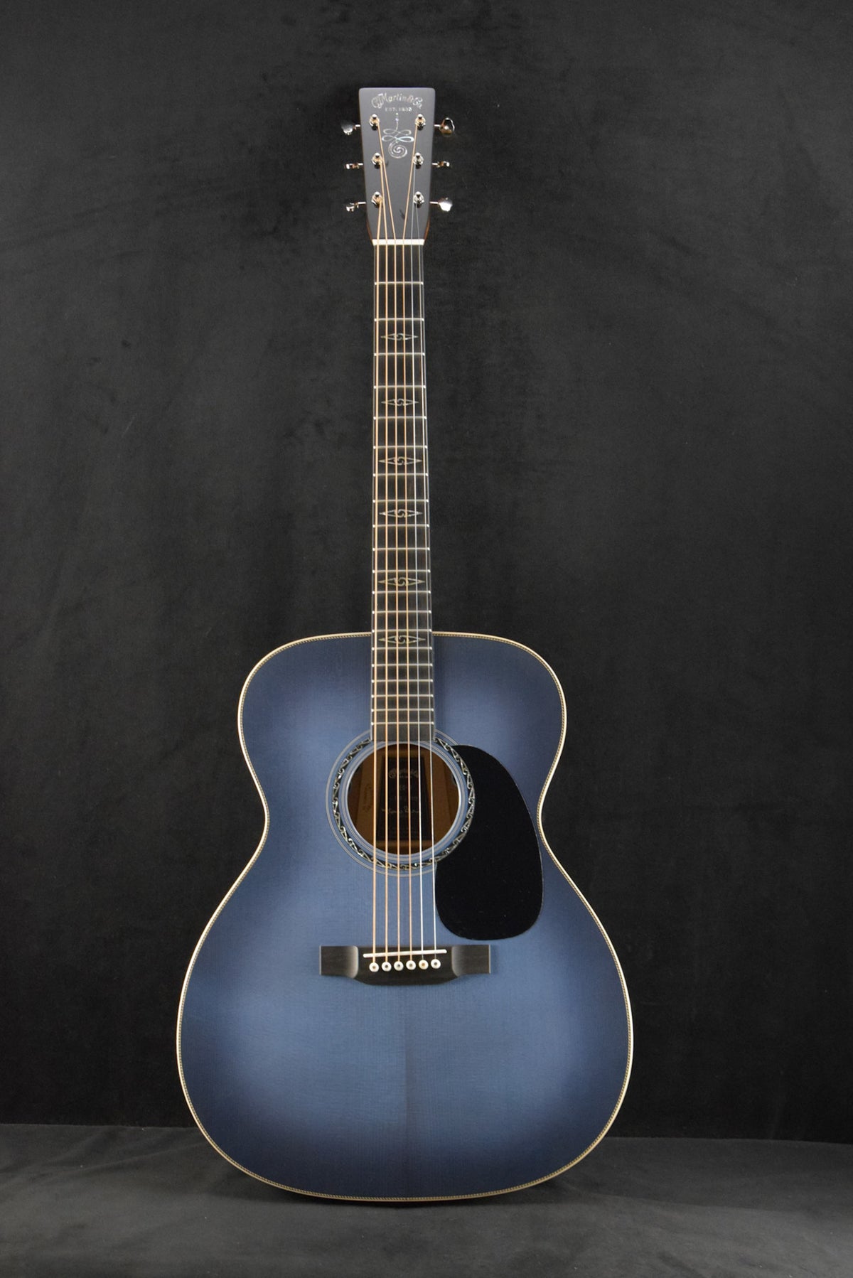 Martin CEO-11 Grand Auditorium New Horizons Blue Burst Top #111