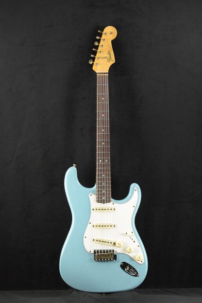 Fender Limited Edition Fat '64 Stratocaster Journeyman Relic Aged Daphne Blue 3A Rosewood Fingerboard