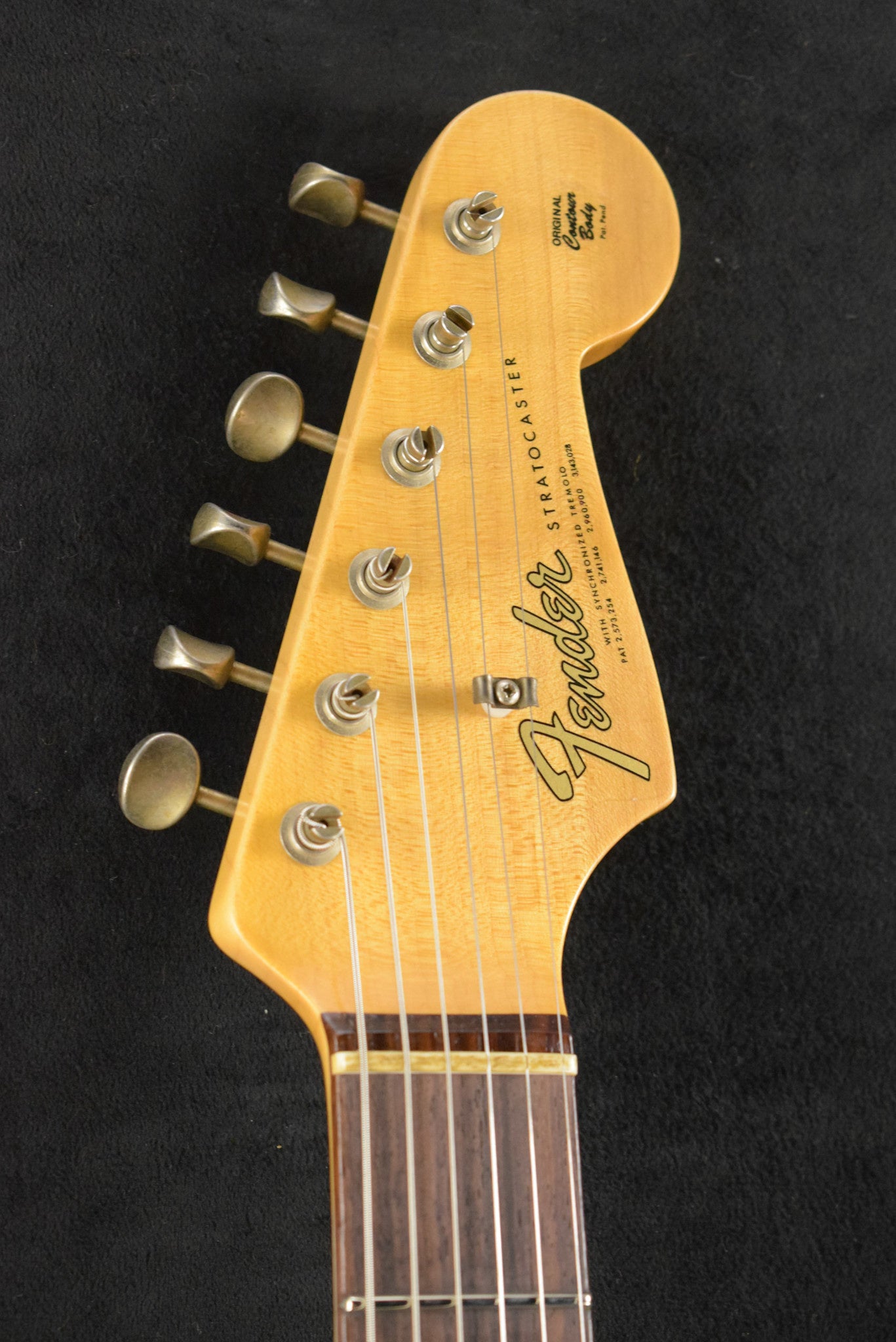 Fender Limited Edition Fat '64 Stratocaster Journeyman Relic Aged Daphne Blue 3A Rosewood Fingerboard