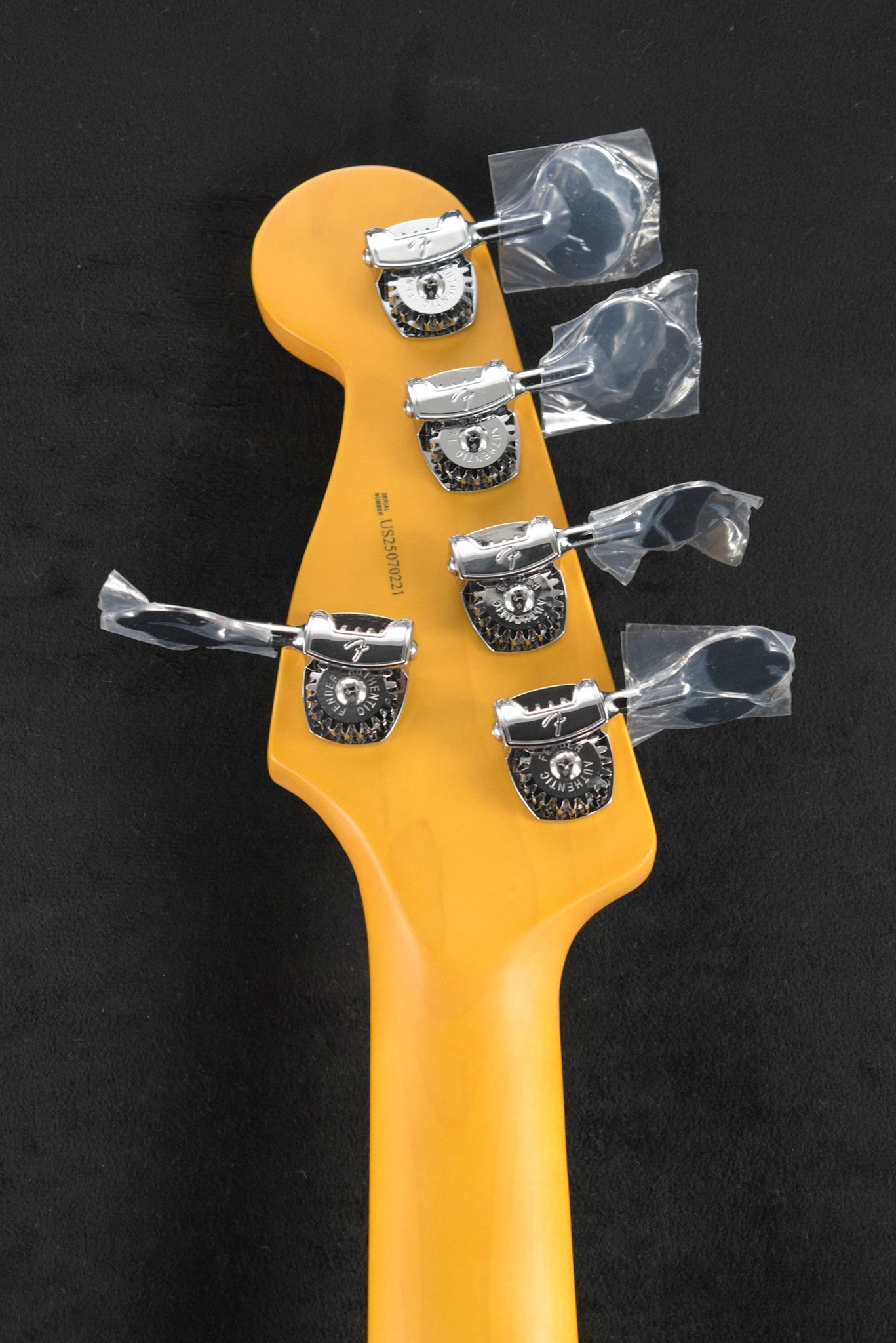 Fender American Professional II Jazz Bass V Mystic Surf Green Maple Fingerboard