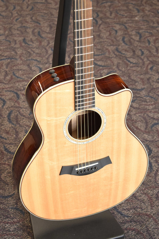 Taylor Custom GS Grand Symphony Cocobolo/Bearclaw Lutz Spruce 2020 NAMM Catch #26