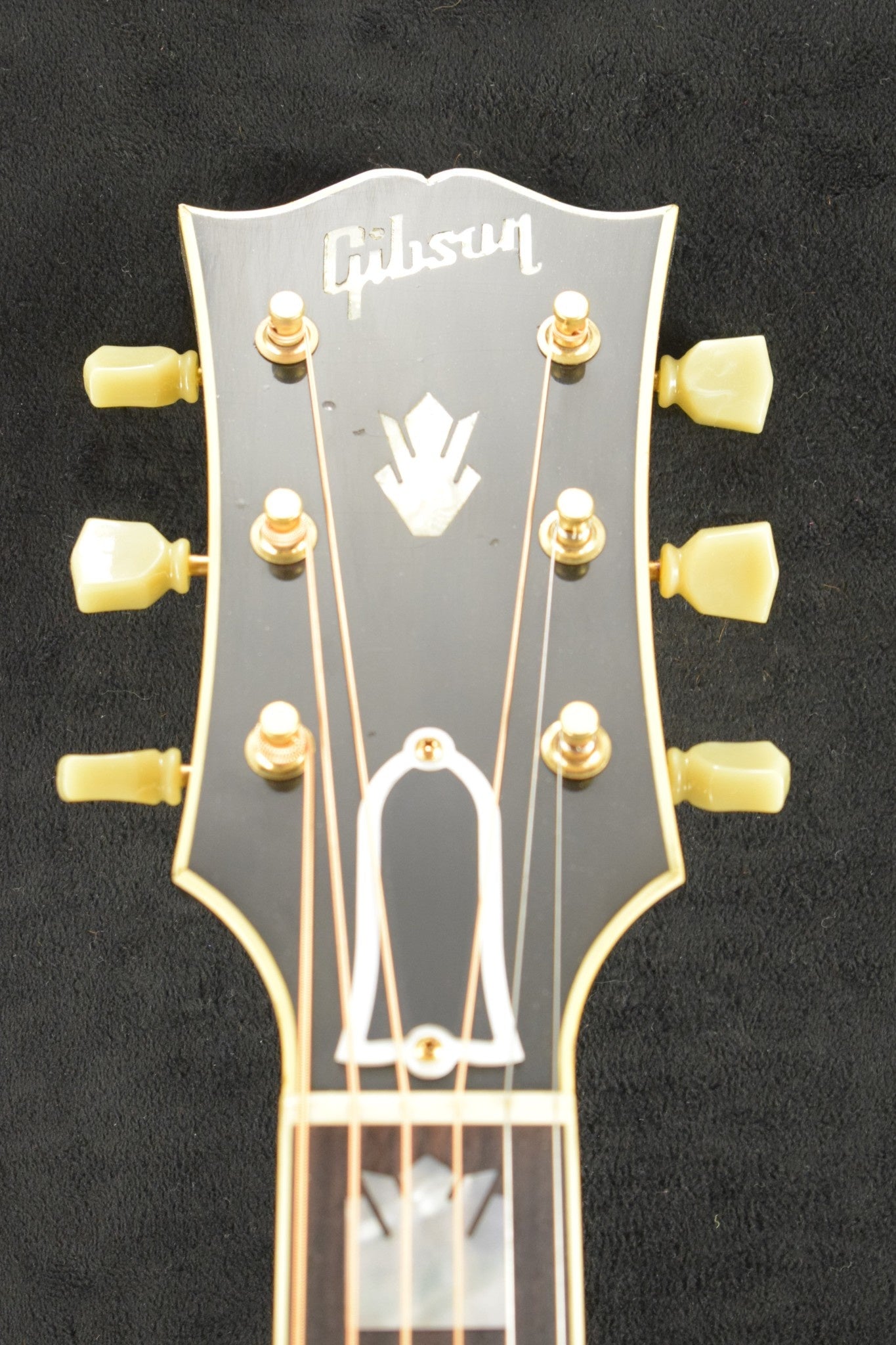 Gibson Murphy Lab 1957 SJ-200 Vintage Sunburst Light Aged