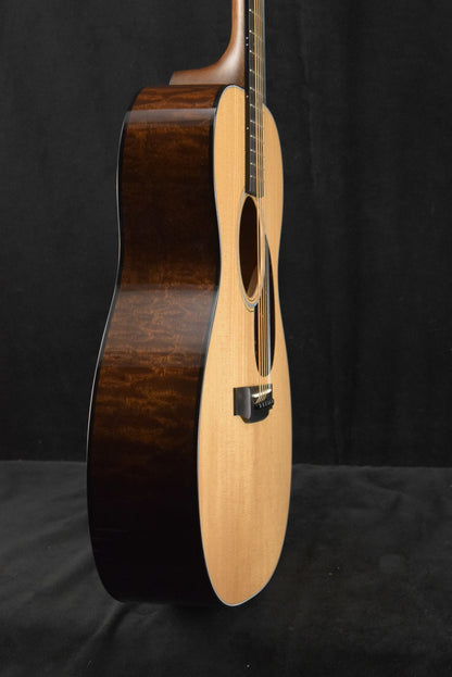 Martin Custom Shop OM Orchestra Model Sitka Spruce VTS Quilted Pommele Sapele Natural
