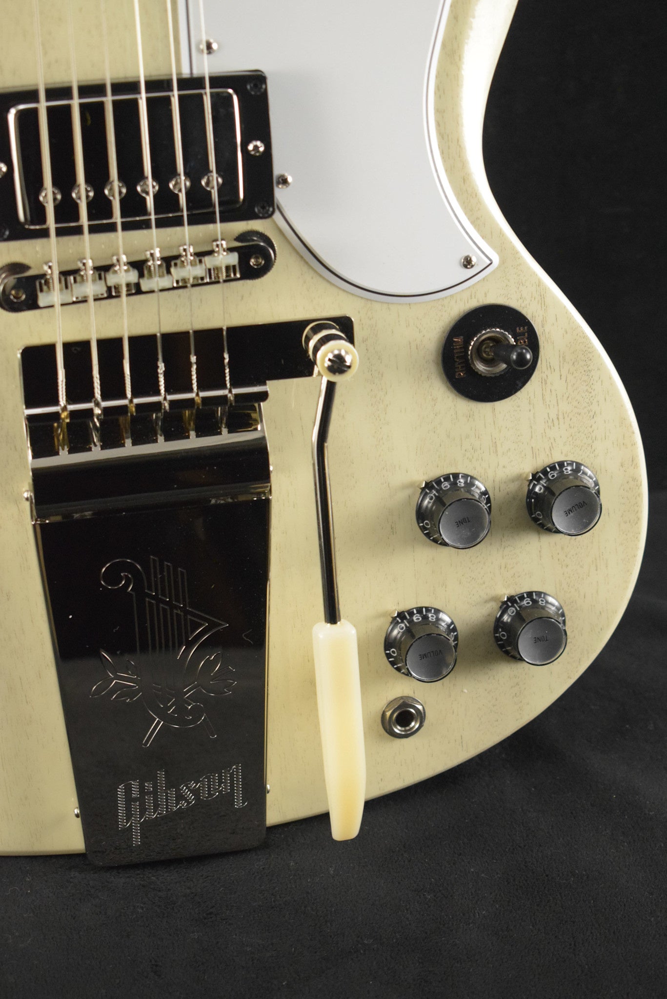 Gibson Custom Dealer Select 1964 SG Standard Reissue with Maestro