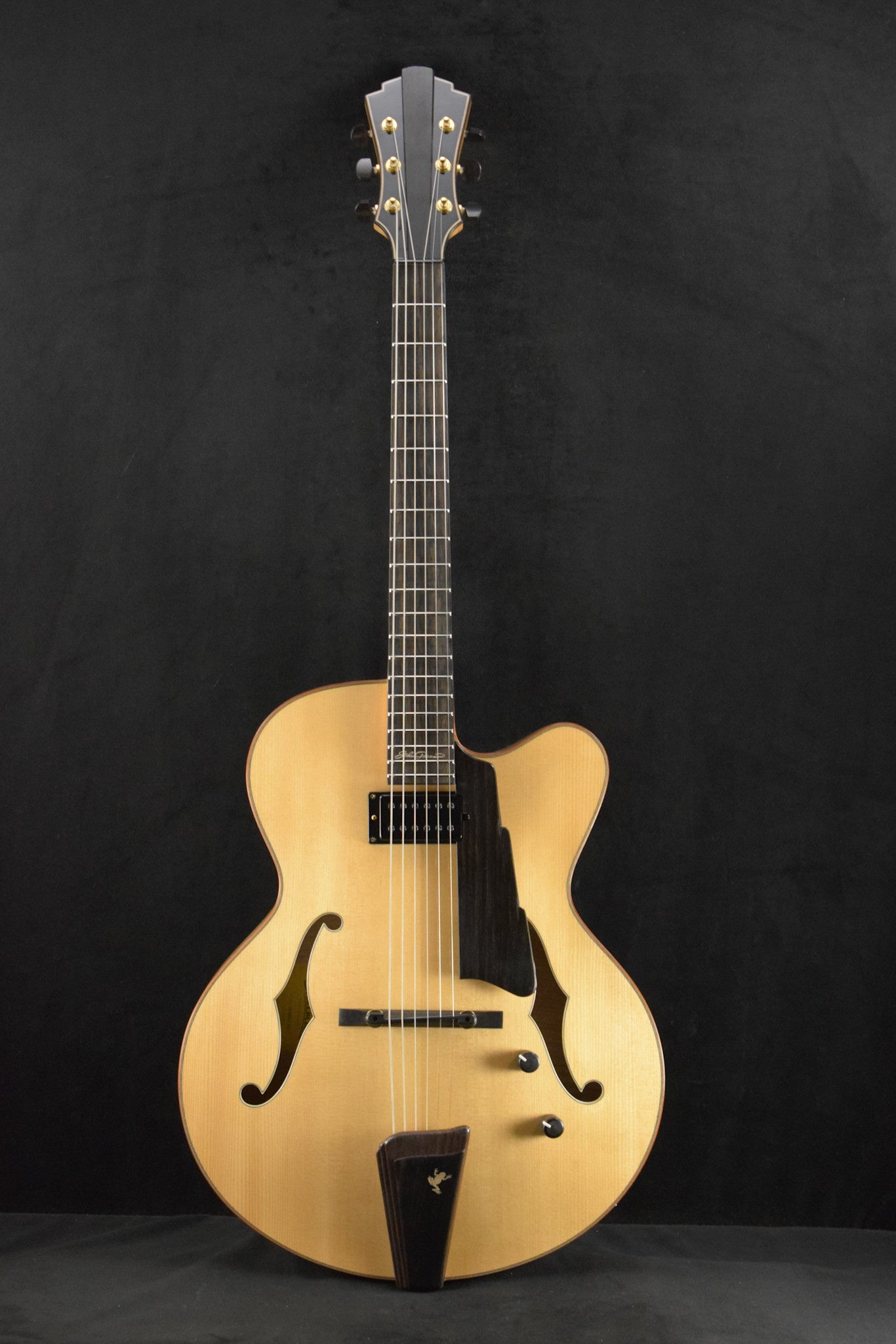 Eastman AR880CE-BD John Pisano Signature Archtop Blonde Truetone Gloss