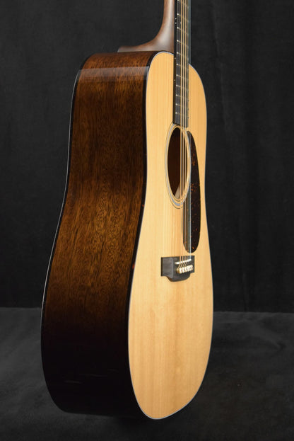 Martin Custom Shop Dreadnought Adirondack Spruce VTS Mahogany Natural