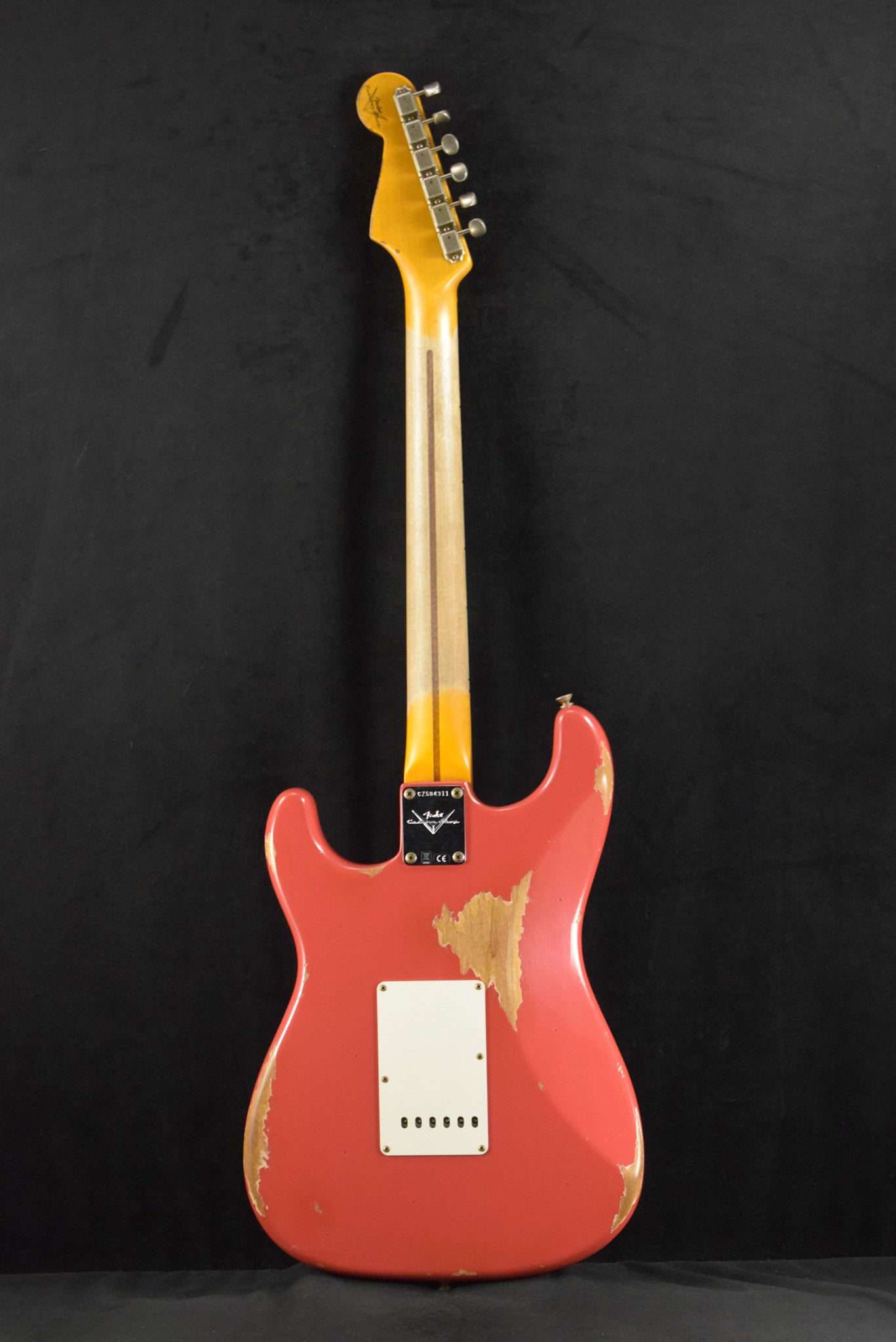 Fender 1957 Stratocaster Heavy Relic Aged Fiesta Red w/1-Piece Rift Sawn Maple Neck Fingerboard