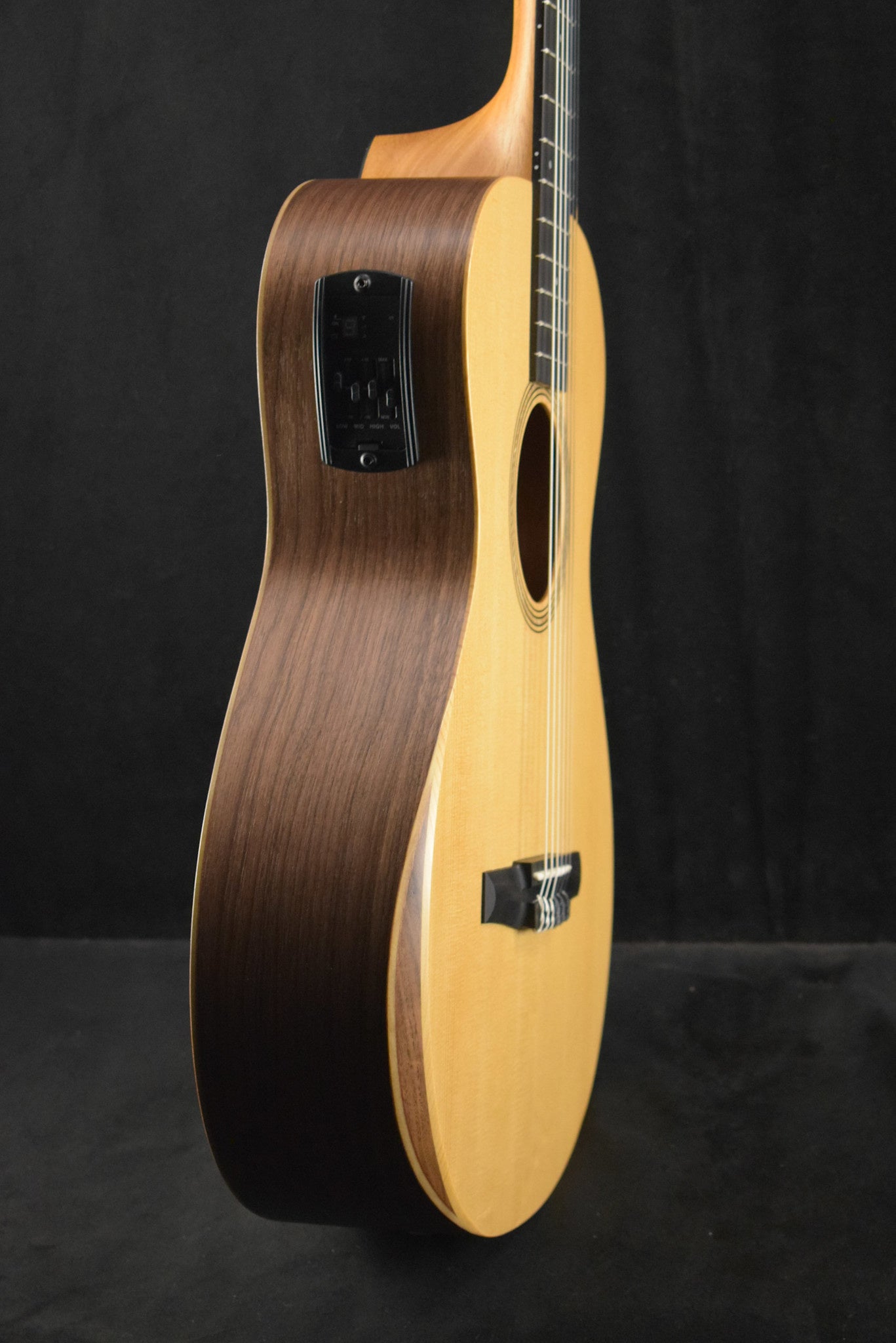 Taylor Academy 12e-N Nylon-String Acoustic-Electric Natural