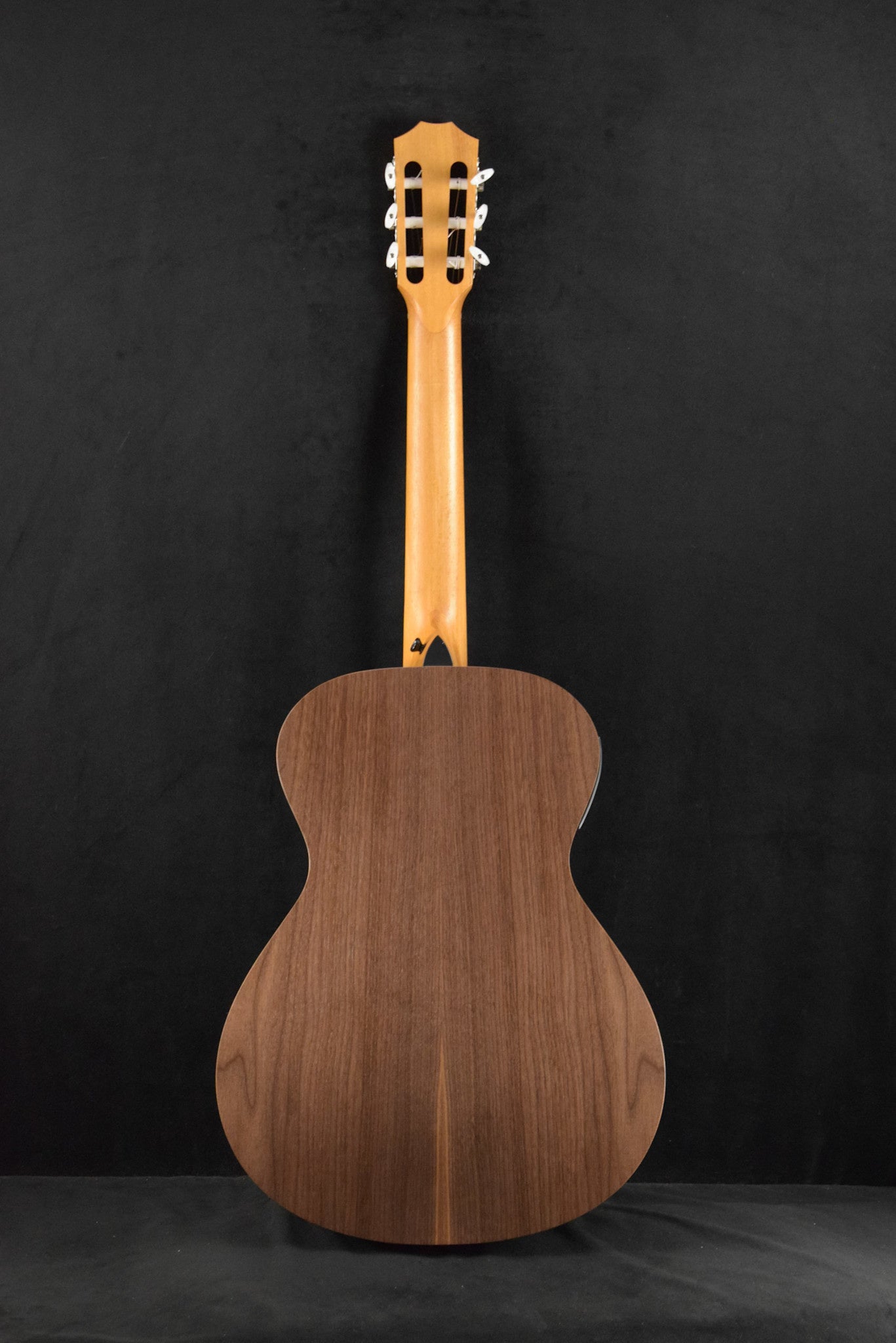 Taylor Academy 12e-N Nylon-String Acoustic-Electric Natural