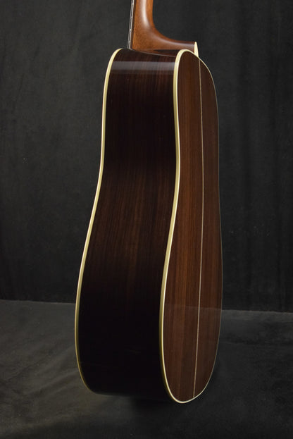 Martin HD-28 Natural Gloss