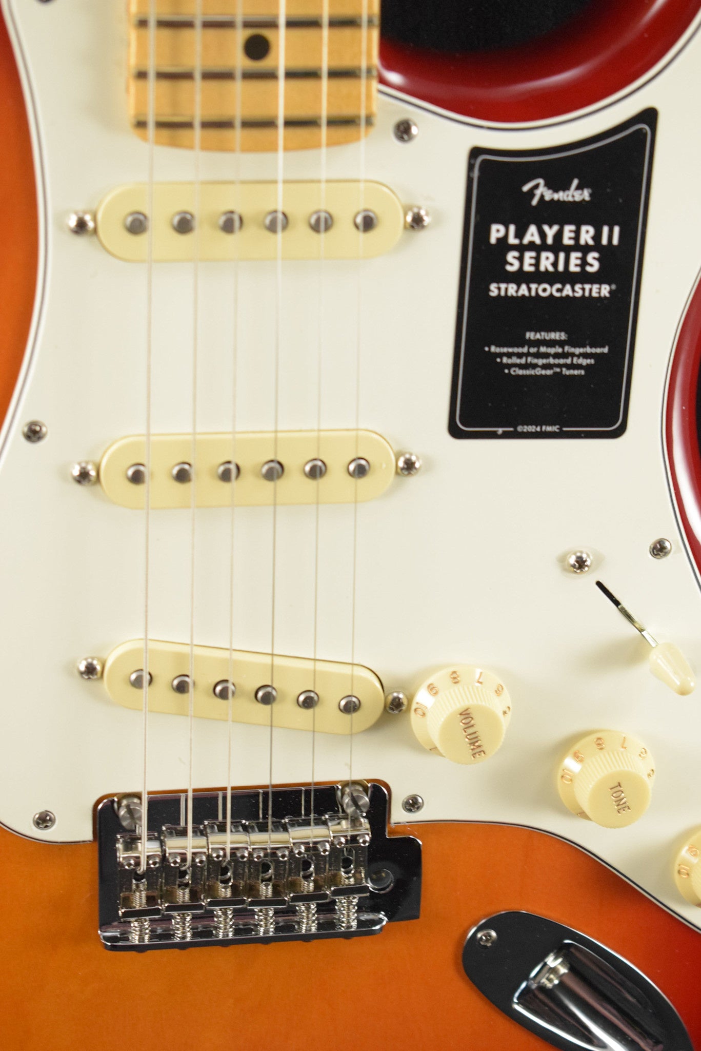 Fender Player II Stratocaster Aged Cherry Burst Maple Fingerboard