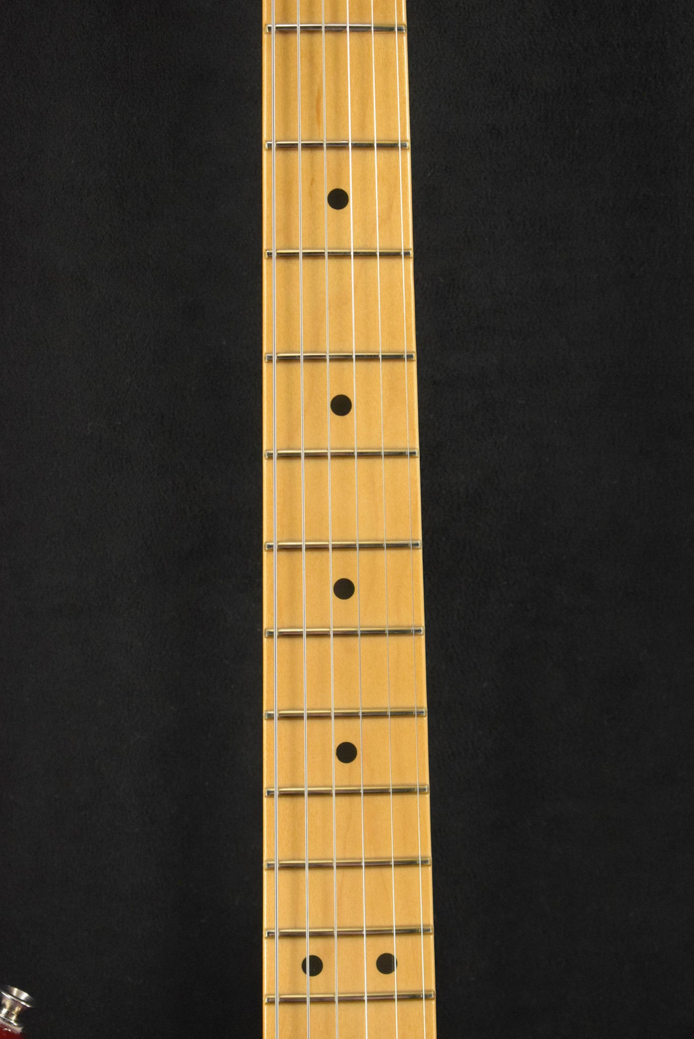 Fender Player II Stratocaster Aged Cherry Burst Maple Fingerboard