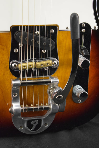 Fender Custom Shop 1967 Tele - DLX Closet Classic 3-Color Sunburst