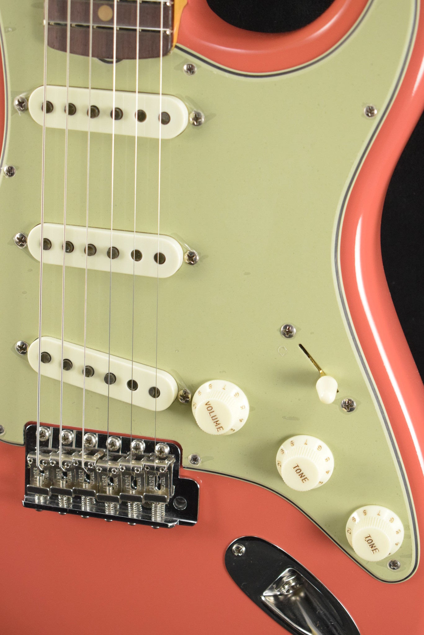 Fender Vintage Custom 1959 Stratocaster NOS Fiesta Red 3A Rosewood