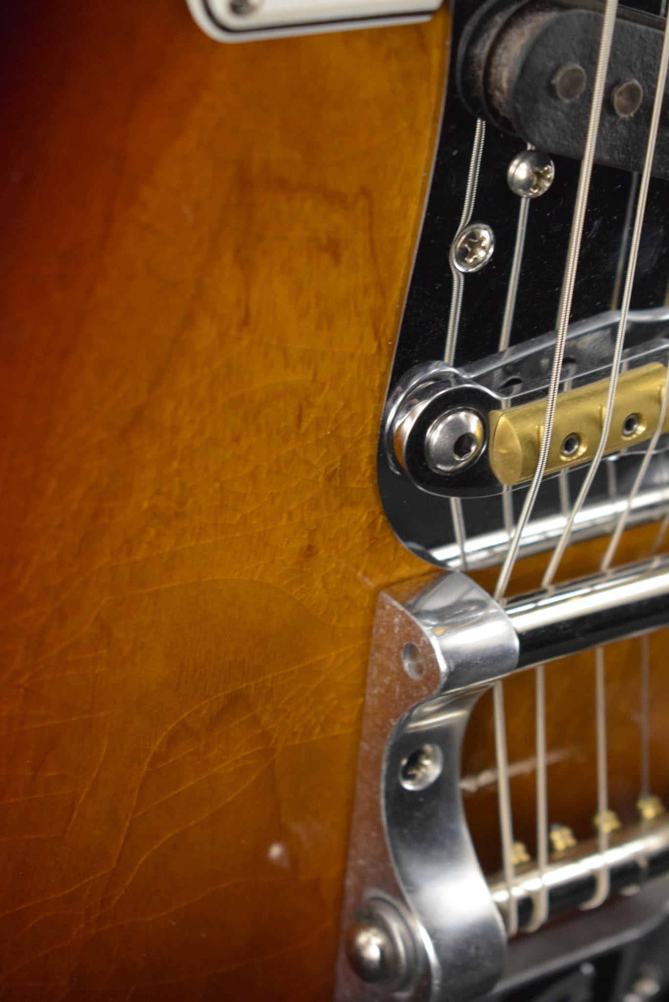 Fender Custom Shop 1967 Tele - DLX Closet Classic 3-Color Sunburst