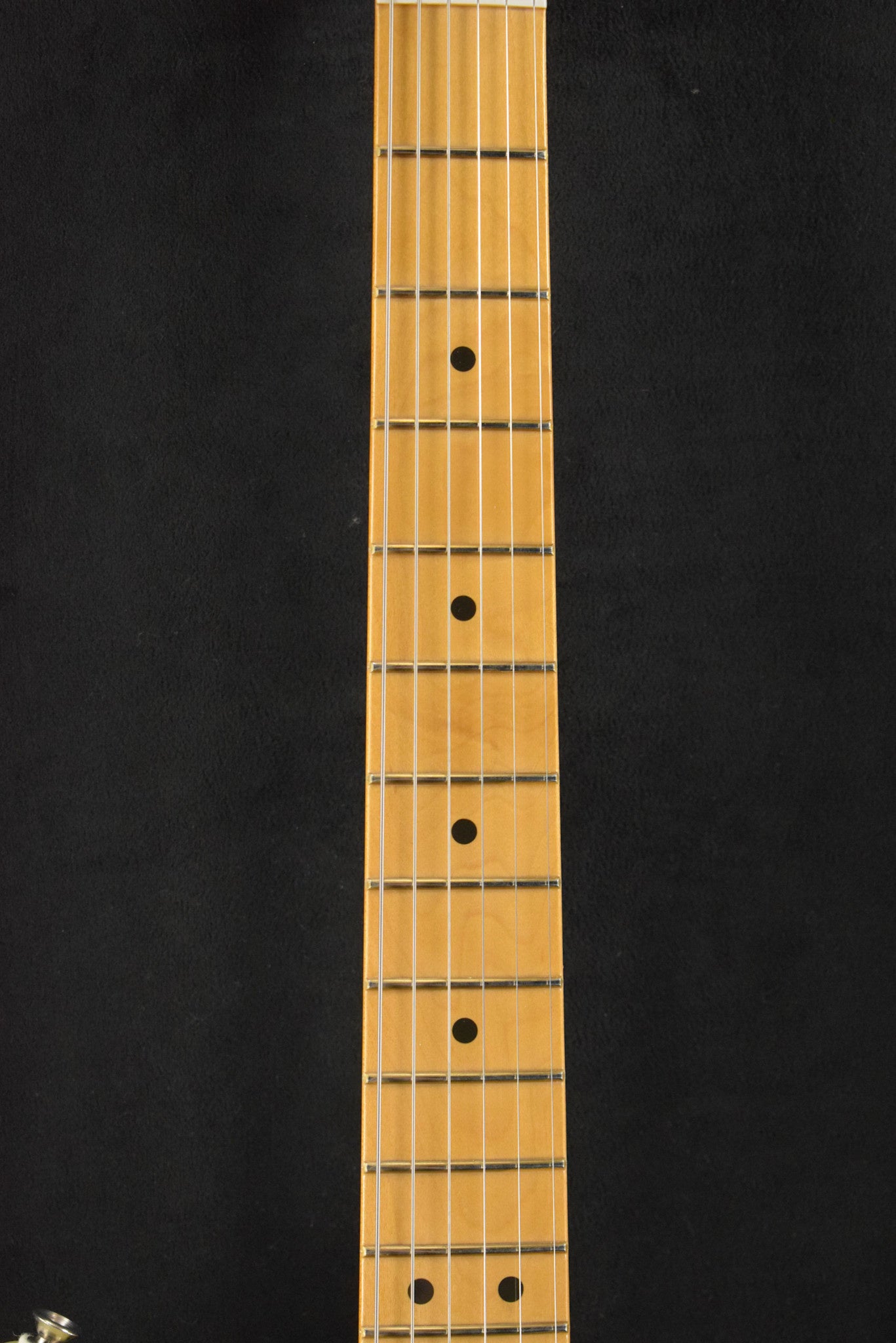 Fender Player II Stratocaster HSS Hialeah Yellow Maple Fingerboard
