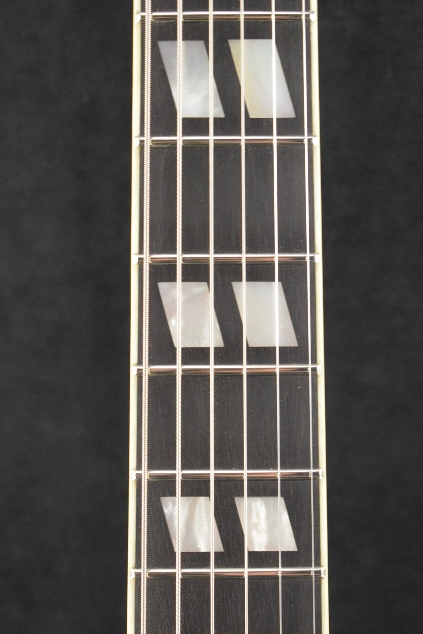 Eastman AR372CE-P90 Tonerider Dogear P-90 Pickups Archtop Classic Truetone Gloss