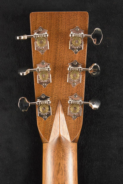 Martin OM-28 Natural Gloss