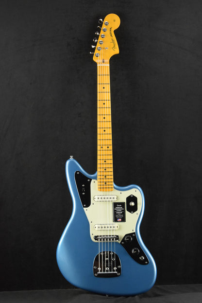Fender American Professional Classic Jaguar Faded Lake Placid Blue Maple Fingerboard