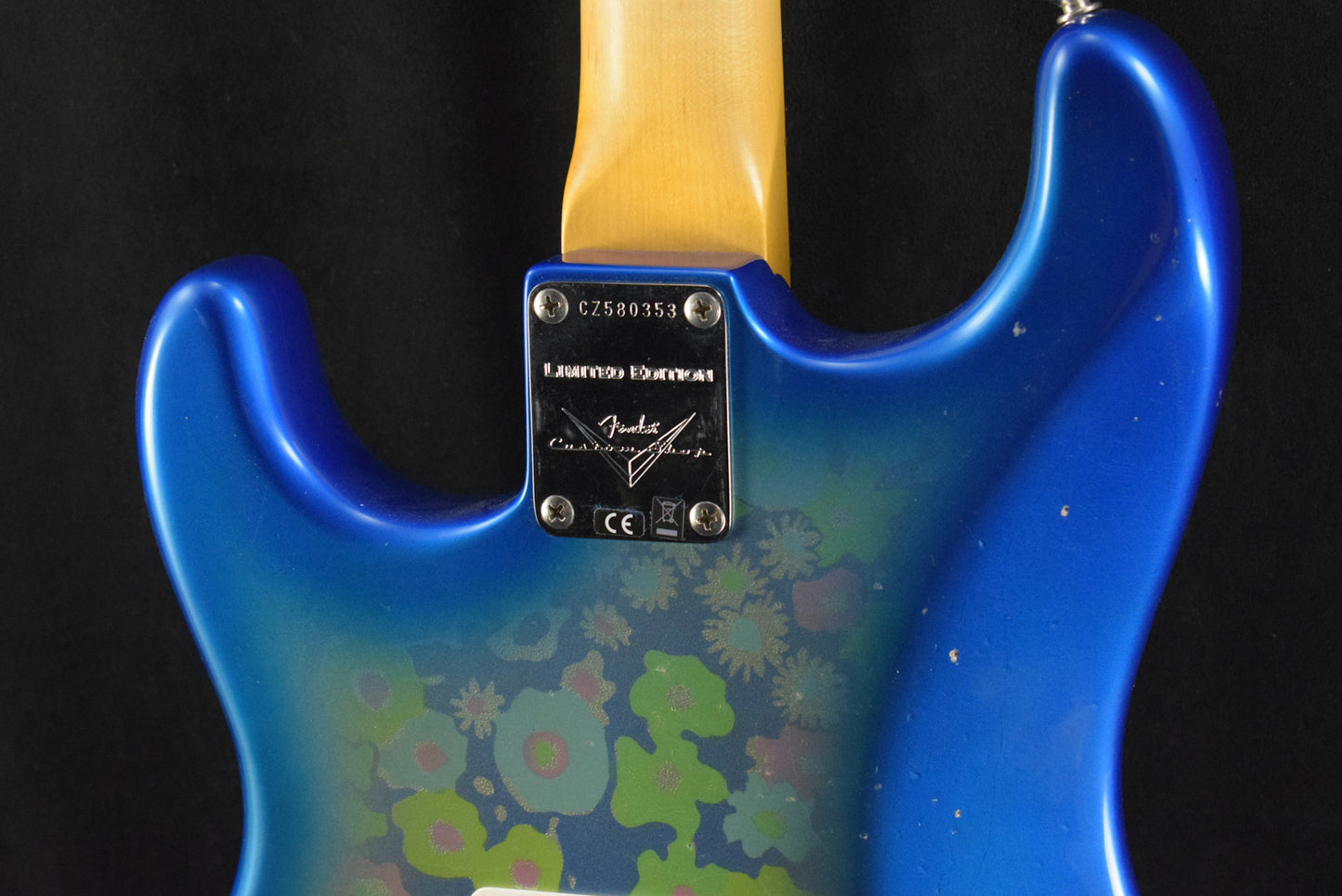 Fender Limited Edition '68 Stratocaster Journeyman Relic with Closet Classic Hardware Blue Flower
