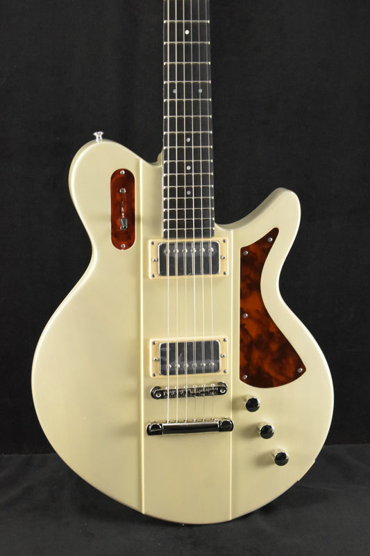 Eastman Juliet-PB Pomona Blonde Truetone Gloss