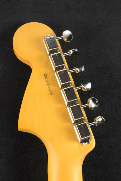 Fender American Professional Classic Jaguar Faded Lake Placid Blue Maple Fingerboard