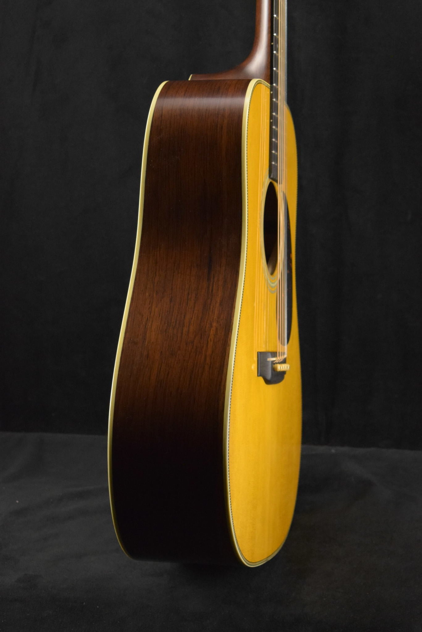 Martin D-28 Authentic 1937 Aged Natural