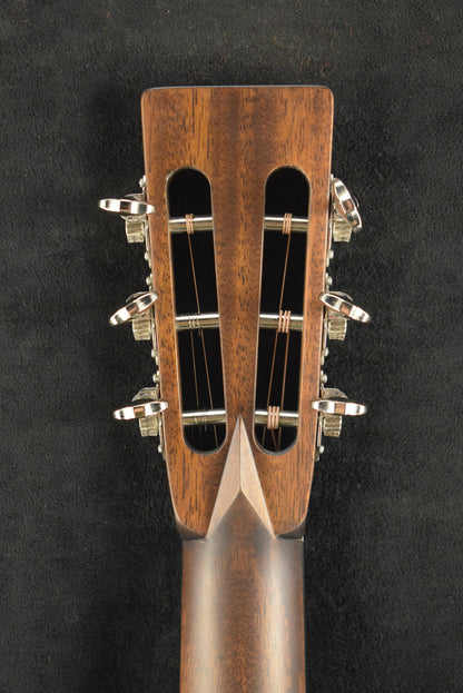 Eastman E20P-TC-SB Parlor Thermo-Cured Sunburst Truetone Gloss