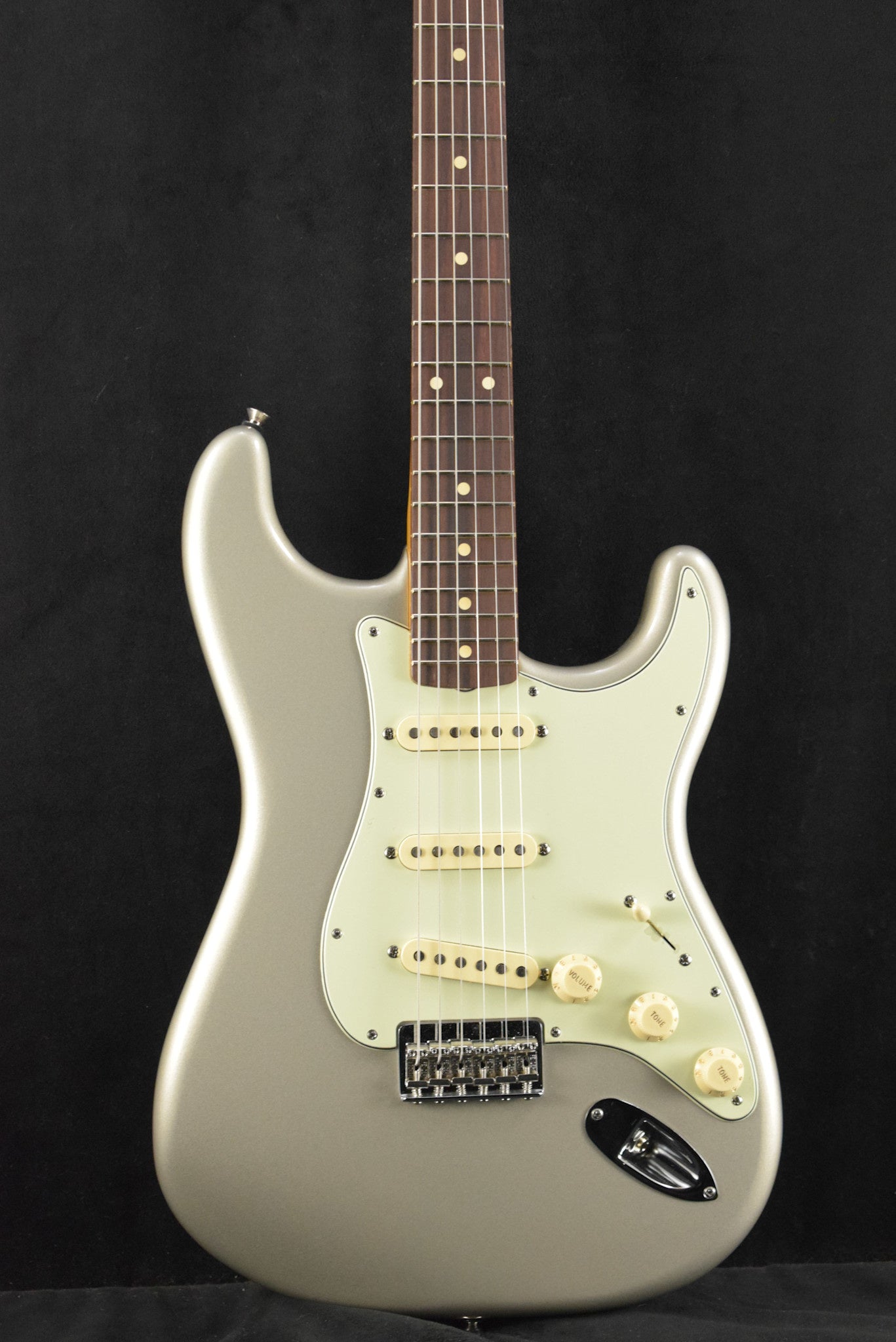 Fender Robert Cray Stratocaster Inca Silver Rosewood Fingerboard