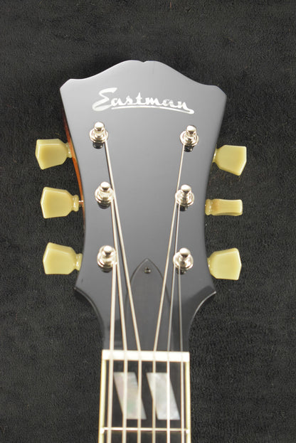 Eastman AR372CE-SB Kent Armstrong HPAG-1 Pickups Archtop Sunburst Truetone Gloss