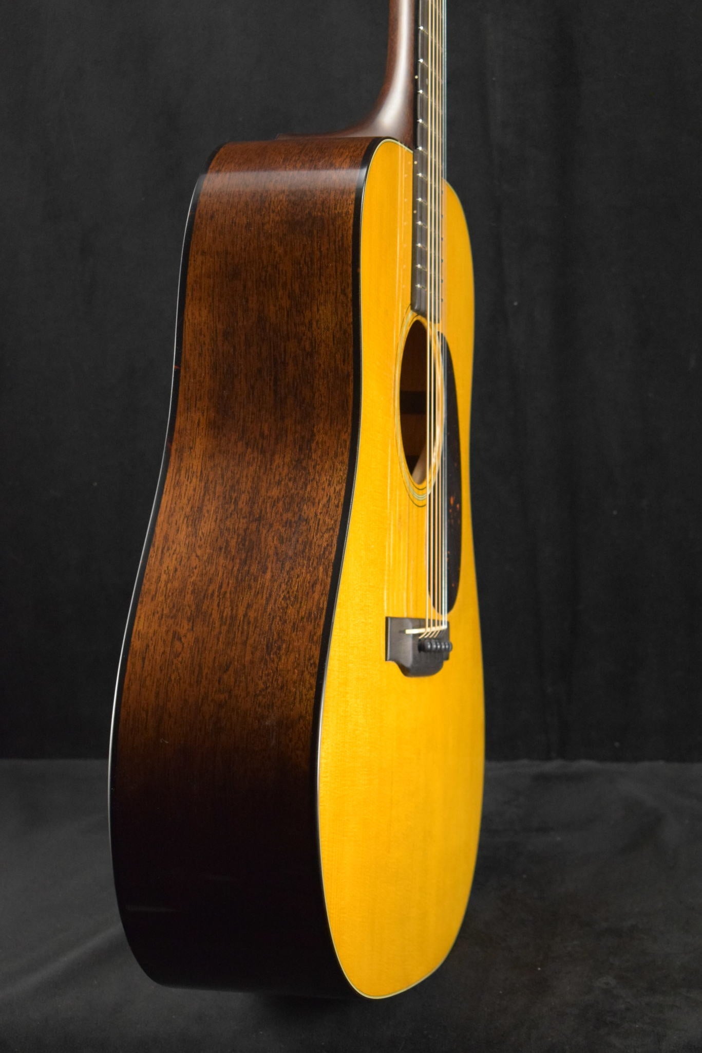 Martin Custom Shop D-18 Authentic 1937 VTS Aged Natural
