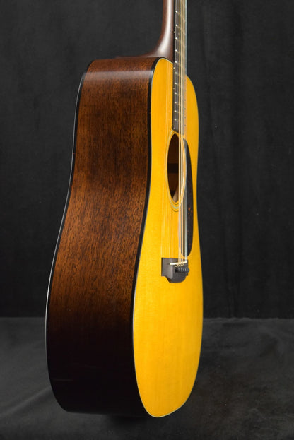 Martin Custom Shop D-18 Authentic 1937 VTS Aged Natural