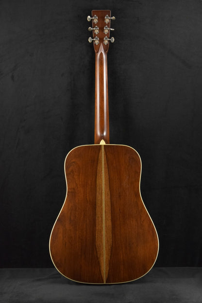Martin D-28 Authentic 1937 Aged Natural