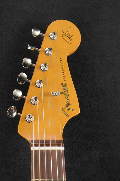 Fender Robert Cray Stratocaster Inca Silver Rosewood Fingerboard