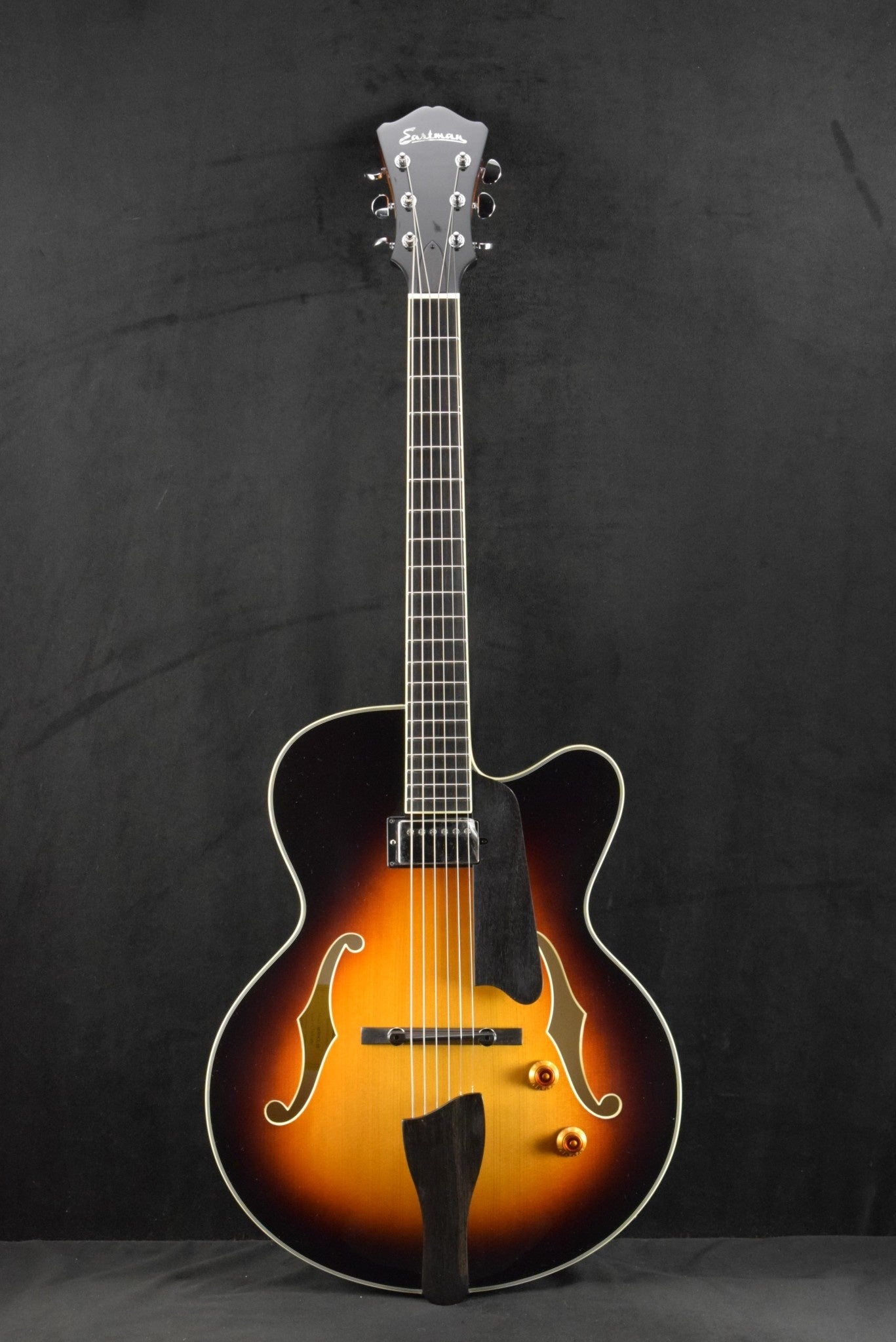 Eastman AR503CE-SB Archtop Sunburst – Fuller's Guitar