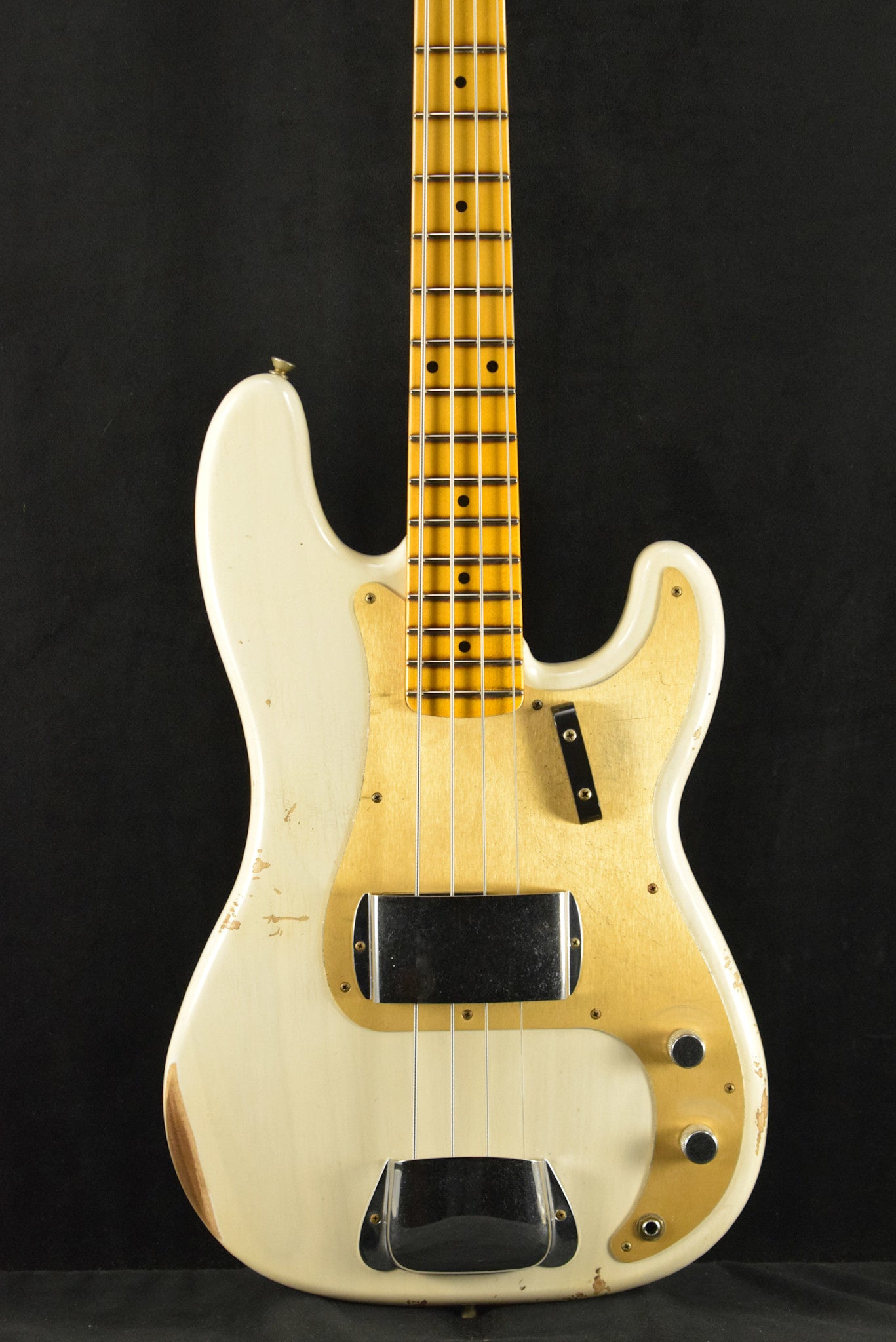 Fender Limited Edition P-Jazz Bass Relic Aged White Blonde 1-Piece Quartersawn Maple Neck Fingerboard