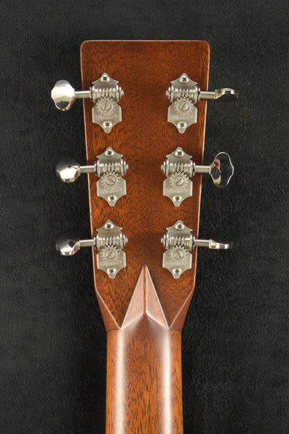 Martin OMJM John Mayer 20th Anniversary Platinum Gray Burst