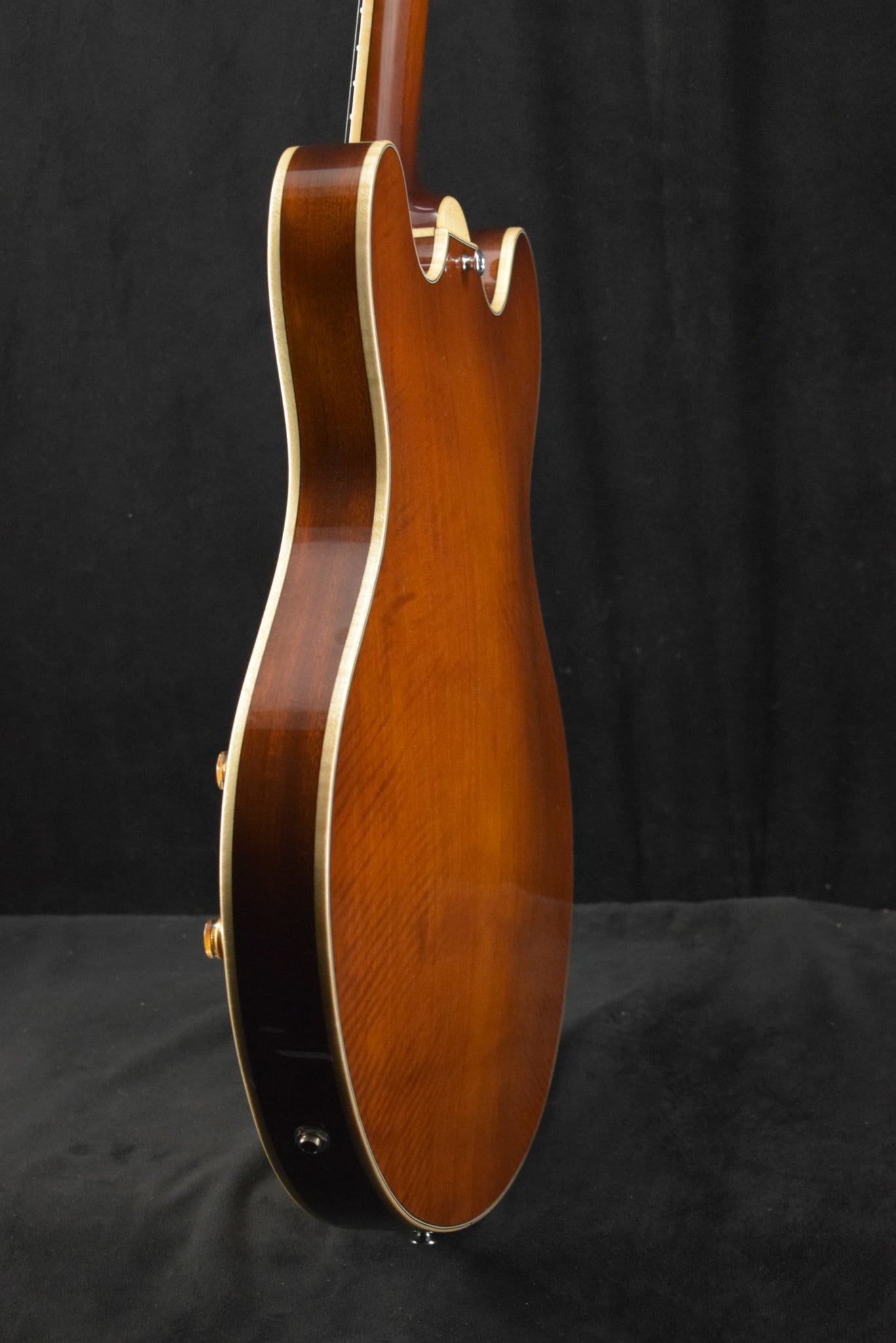 Eastman T186MX-GB All Solid Carved Series Thinline Goldburst