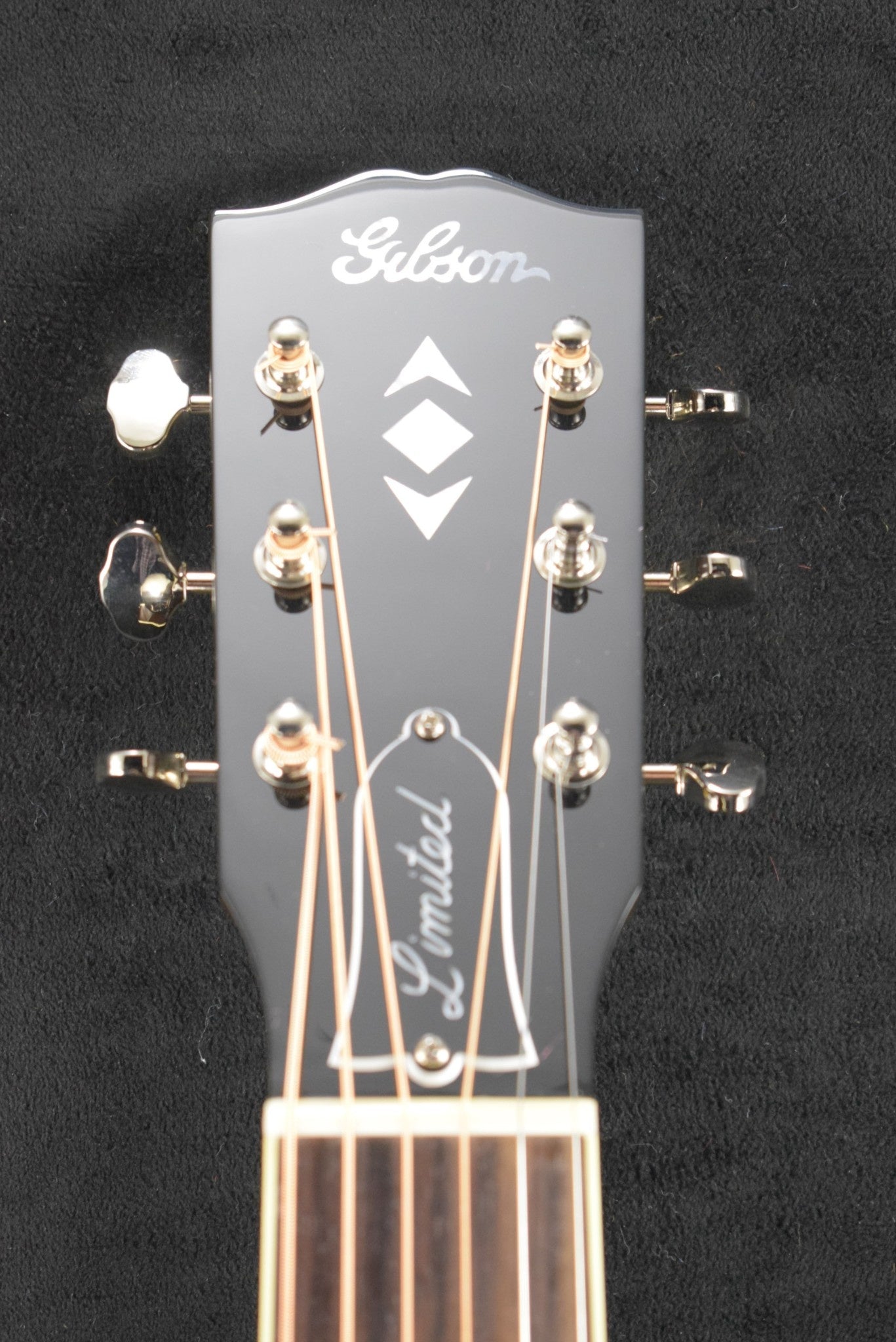 Gibson Custom Shop Advanced Jumbo Adirondack Red Spruce Top Vintage Sunburst Fuller's Exclusive