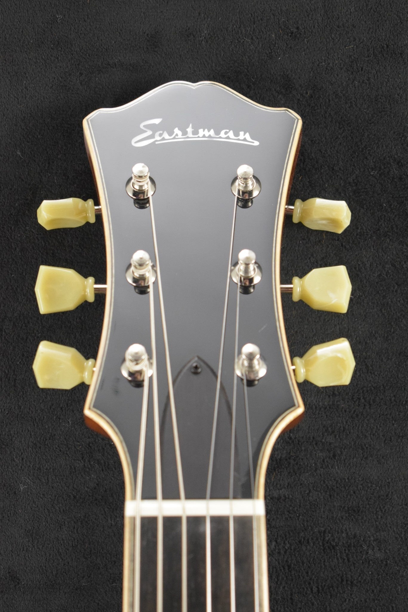 Eastman T186MX-GB All Solid Carved Series Thinline Goldburst