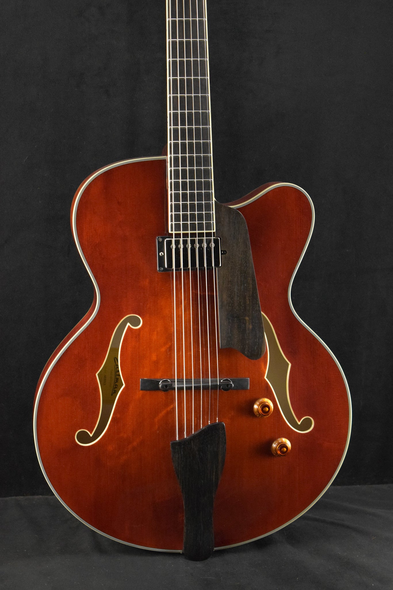 Eastman AR503CE-SB Seymour Duncan Pickups 16" Archtop Sunburst Truetone Gloss