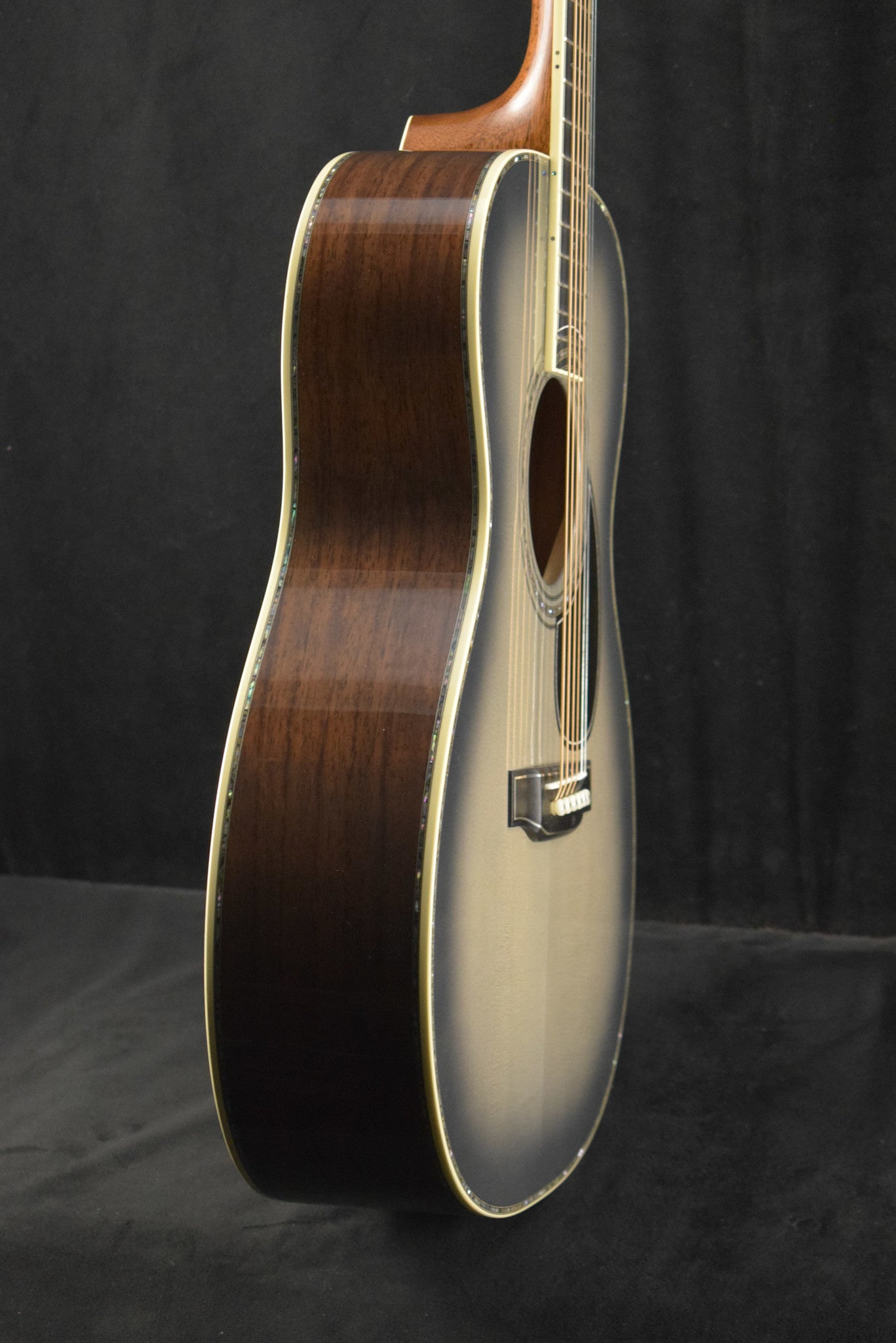Martin OM-45 John Mayer 20th Anniversary Platinum Gray Burst