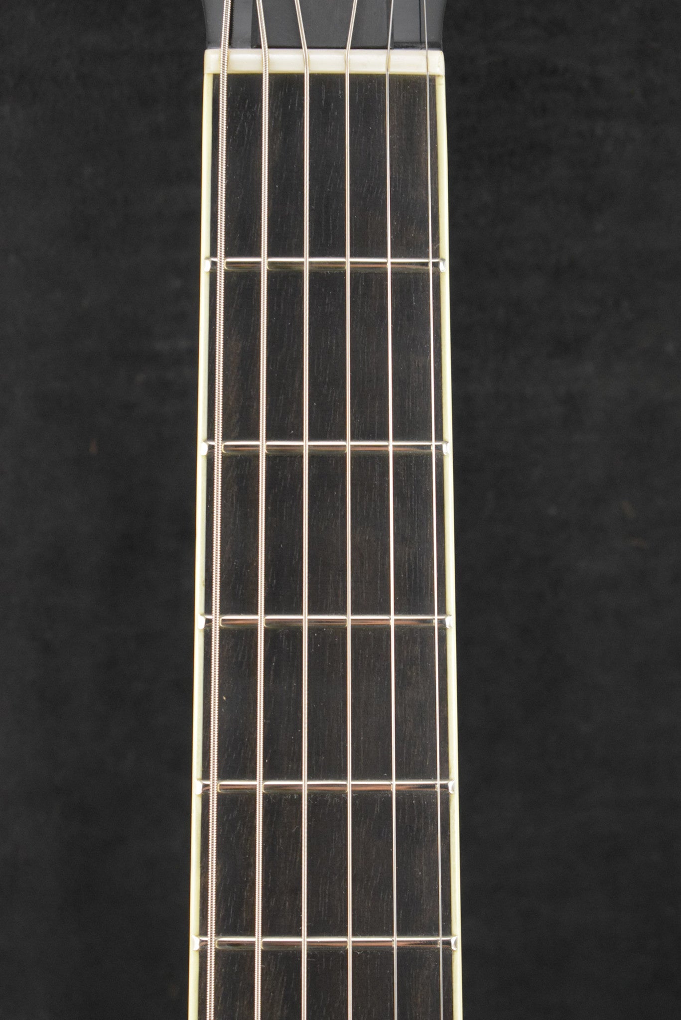 Eastman AR503CE-SB Seymour Duncan Pickups 16" Archtop Sunburst Truetone Gloss