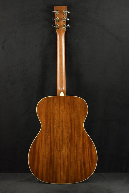 Martin Custom Shop 000/OM Auditorium Mahogany Adirondack Spruce VTS  Natural