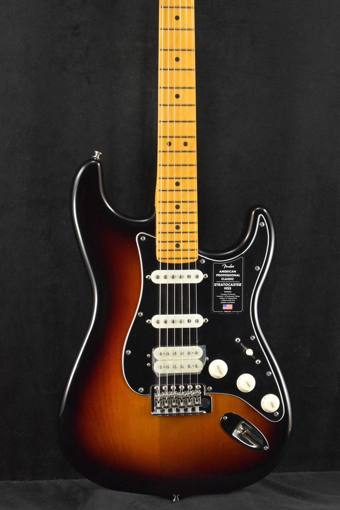Fender American Professional Classic Stratocaster HSS 3-Color Sunburst Maple Fingerboard