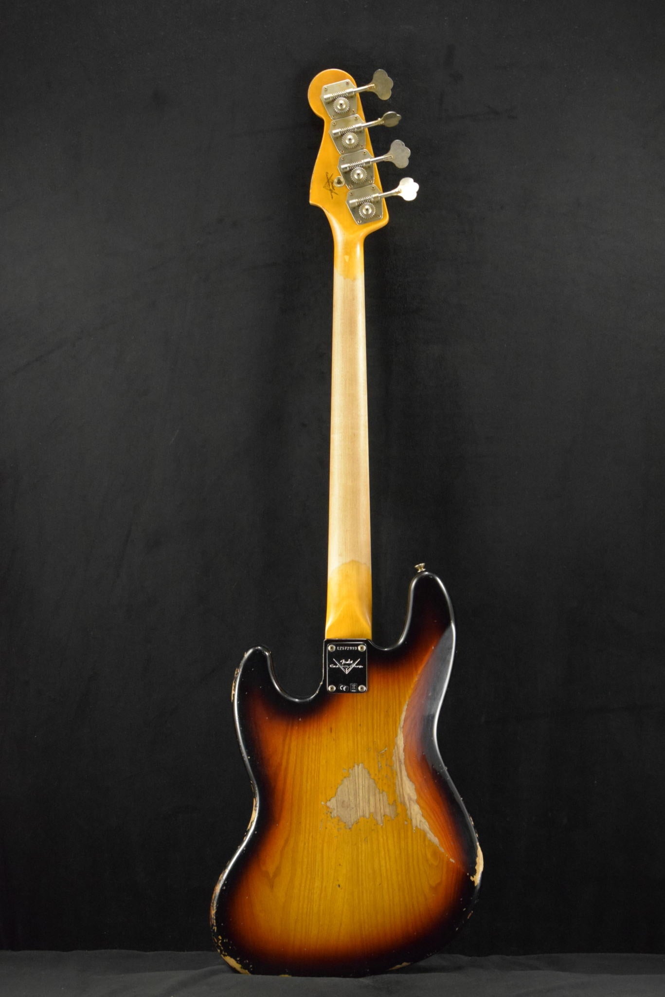 Fender 1961 Jazz Bass Heavy Relic 3-Color Sunburst 3A Rosewood Fingerboard