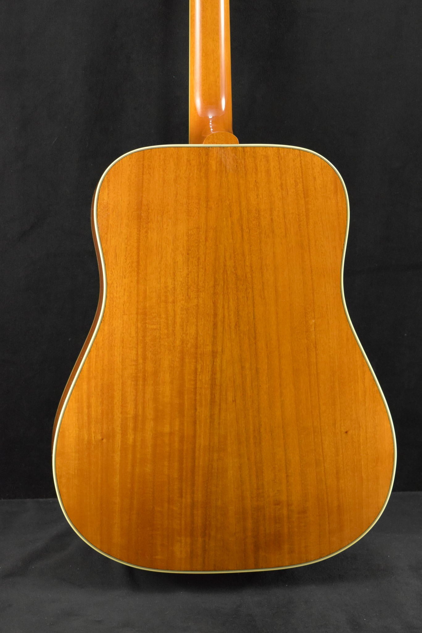 Gibson Hummingbird Original Heritage Cherry Sunburst