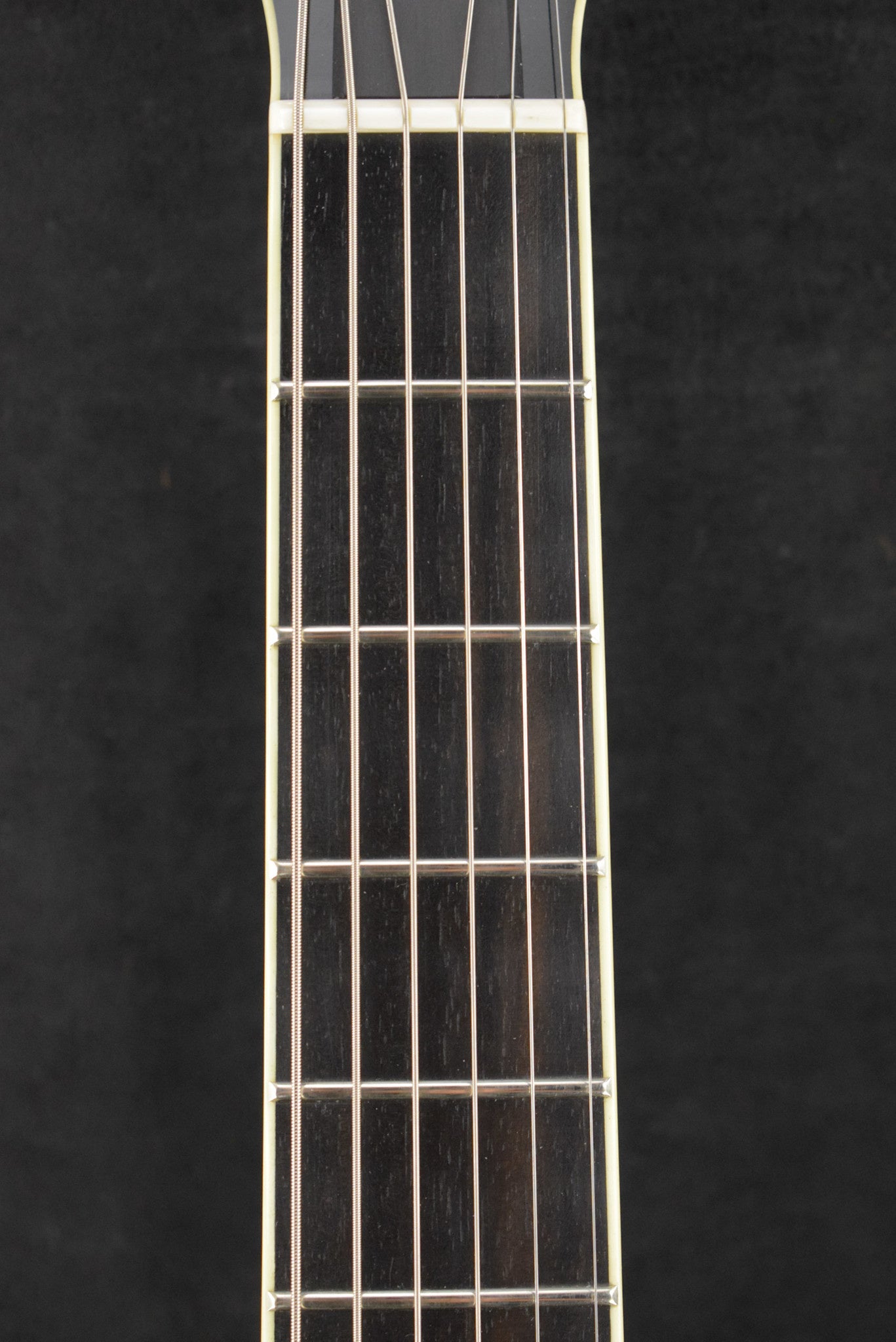 Eastman AR603CED-15 15" Archtop Seymour Duncan Pickups All Solid Wood Classic Truetone Gloss